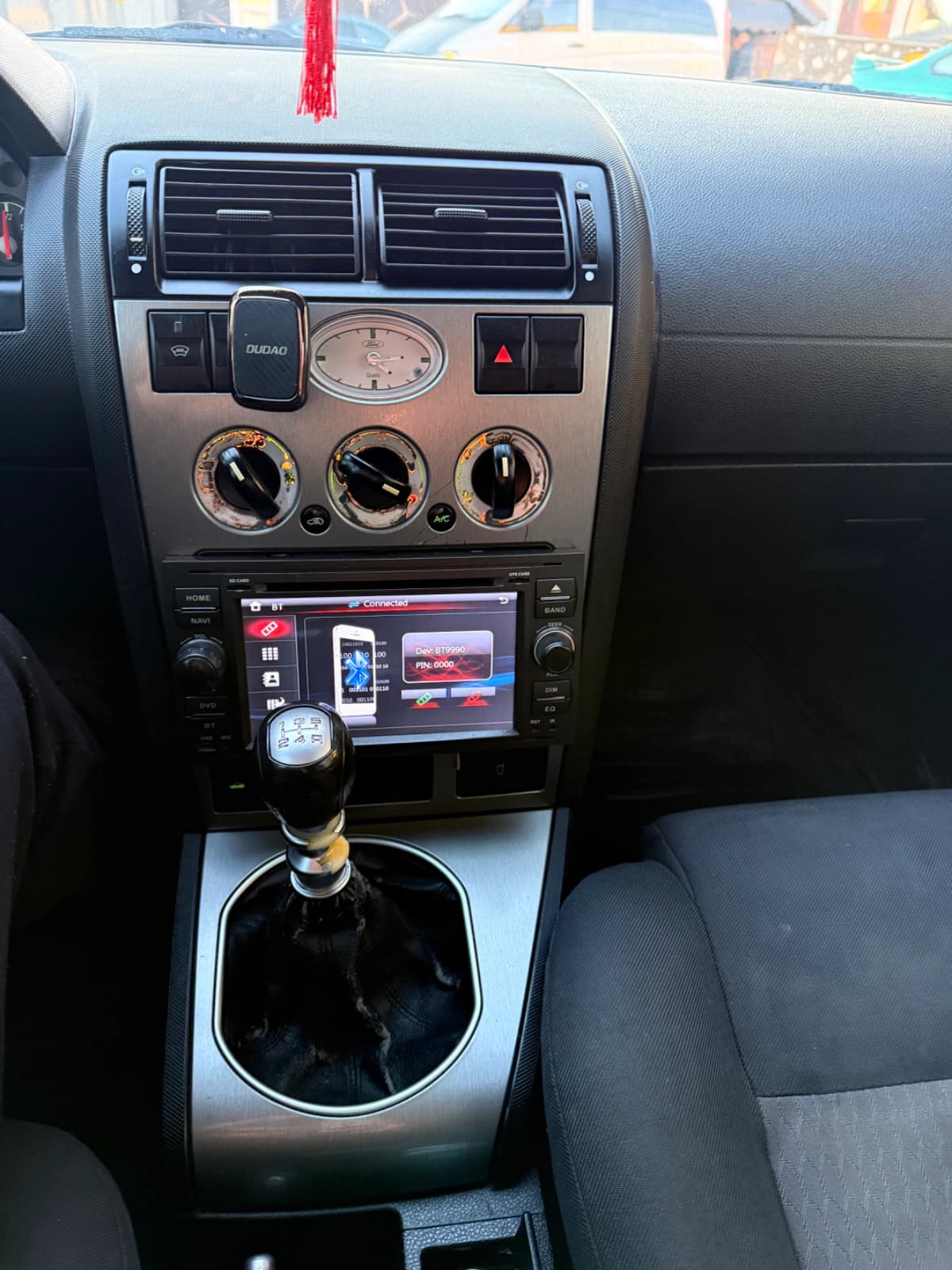 Ford Mondeo 1.8 benzină  – roți